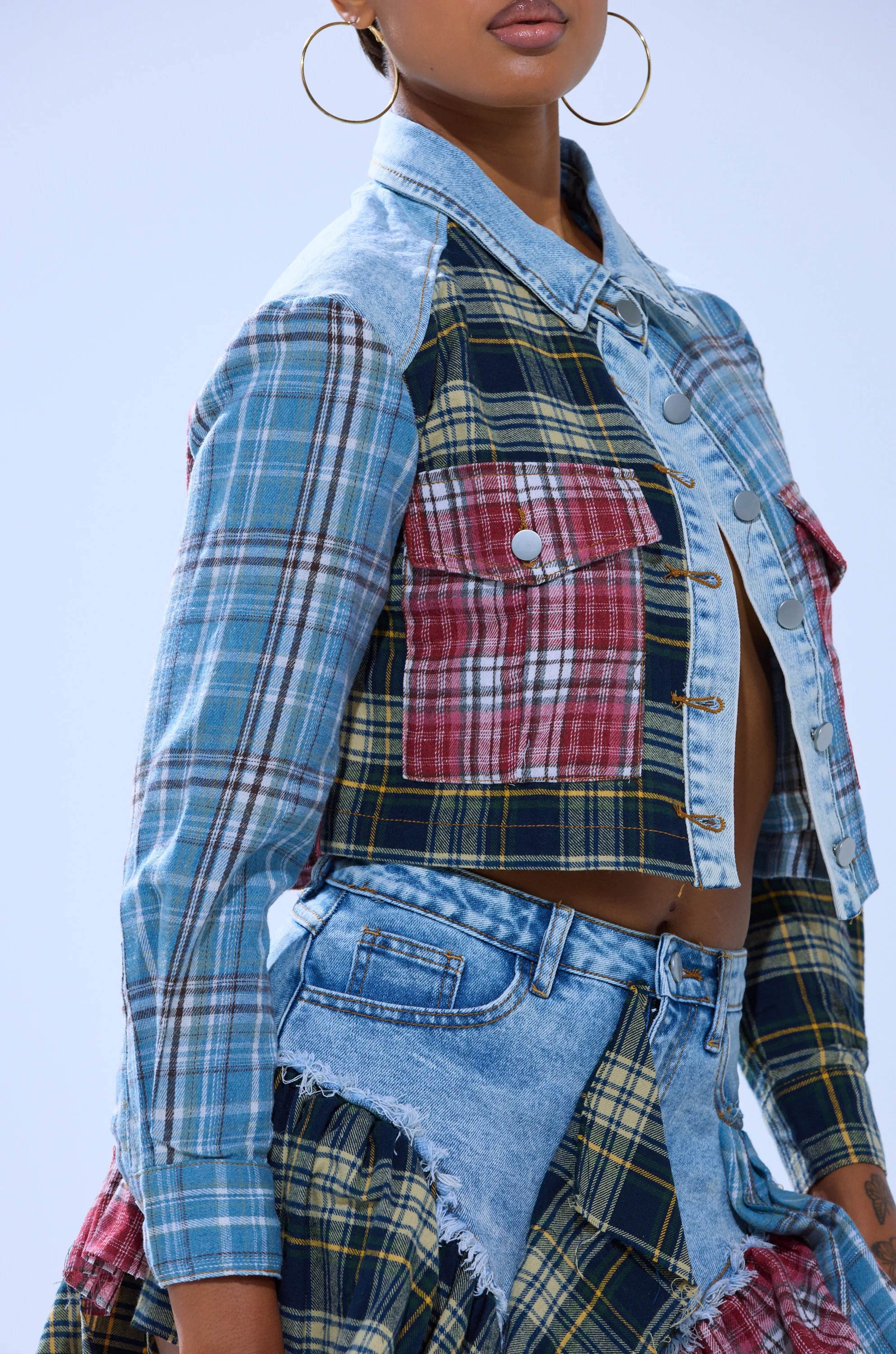 AUTUMN VIBES PLAID BUTTON DOWN - Image 9