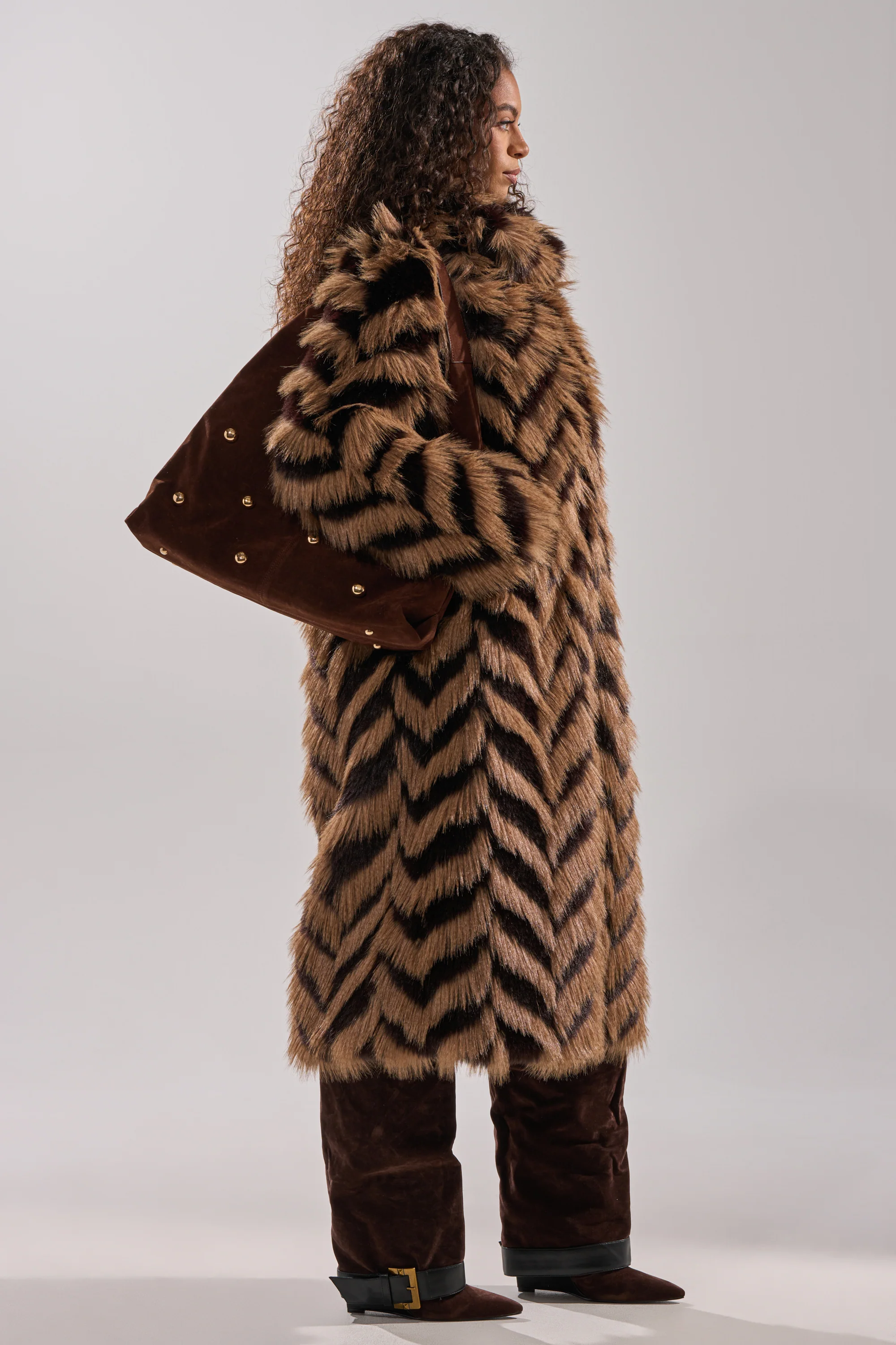 AUTUMN FAUX FUR COAT - Image 5