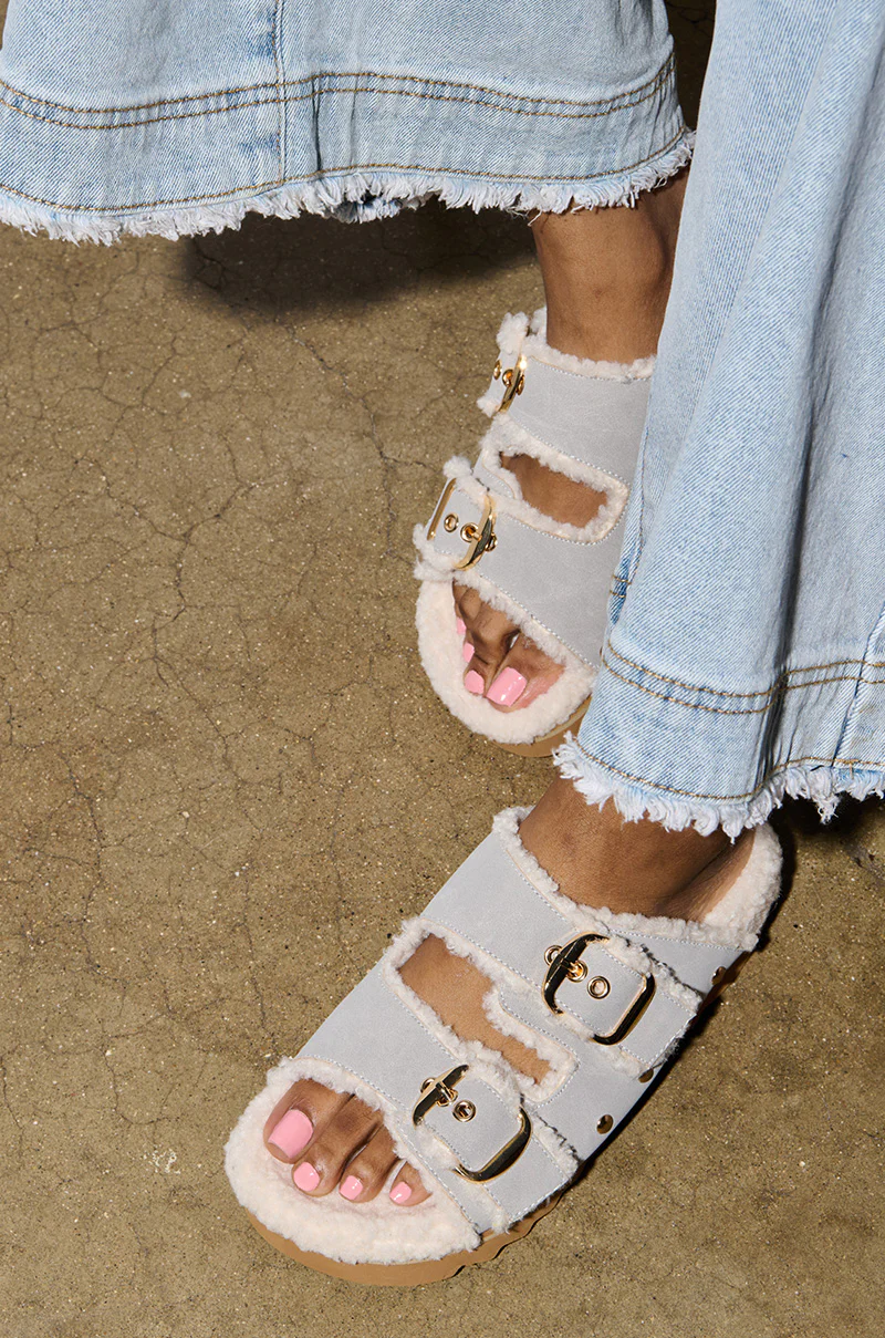 AZALEA WANG TRESOR GREY FUZZY SANDAL - Image 2