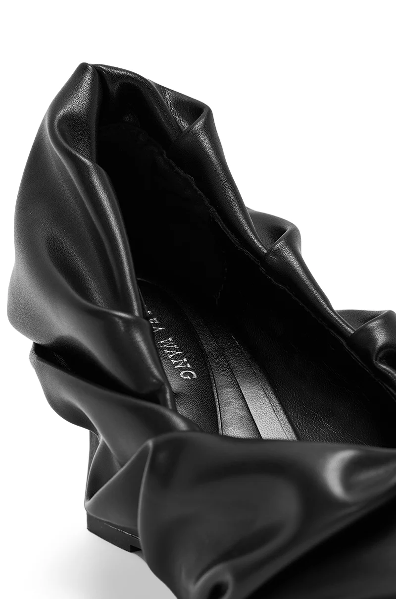 AZALEA WANG AICHA BLACK RUCHED WEDGE PUMP - Image 6