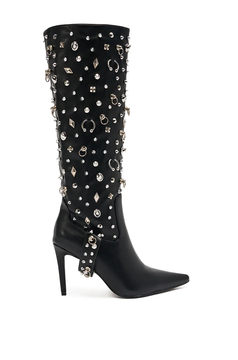 AZALEA WANG AKRISTA BLACK HARDWARE EMBELLISHED STILETTO KNEE HIGH BOOT - Image 4