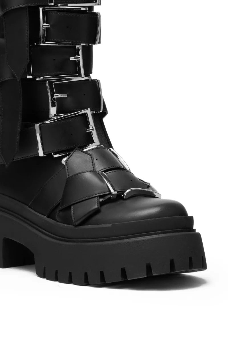 AZALEA WANG ALCETASA BLACK COMBAT BOOTIE WITH BUCKLE DETAIL - Image 10