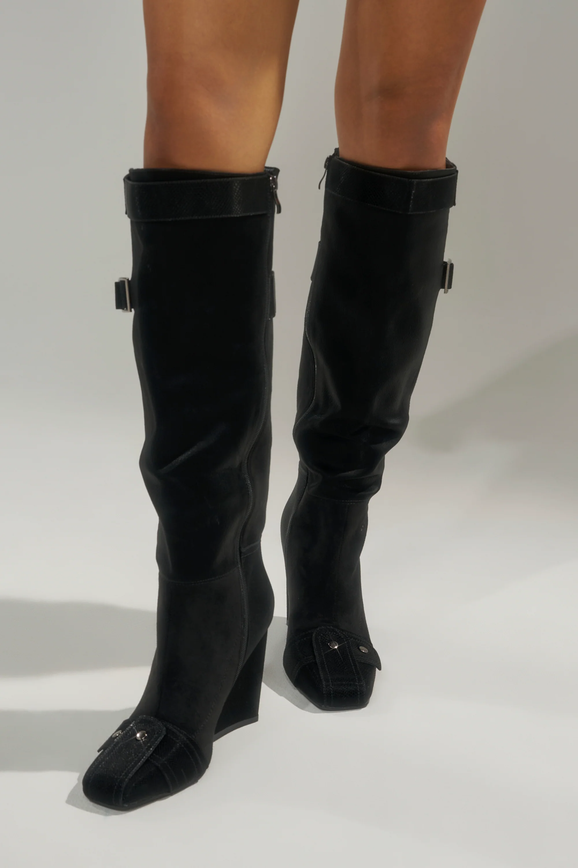 AZALEA WANG ALLONAS BLACK KNEE HIGH CHUNKY BOOT - Image 3
