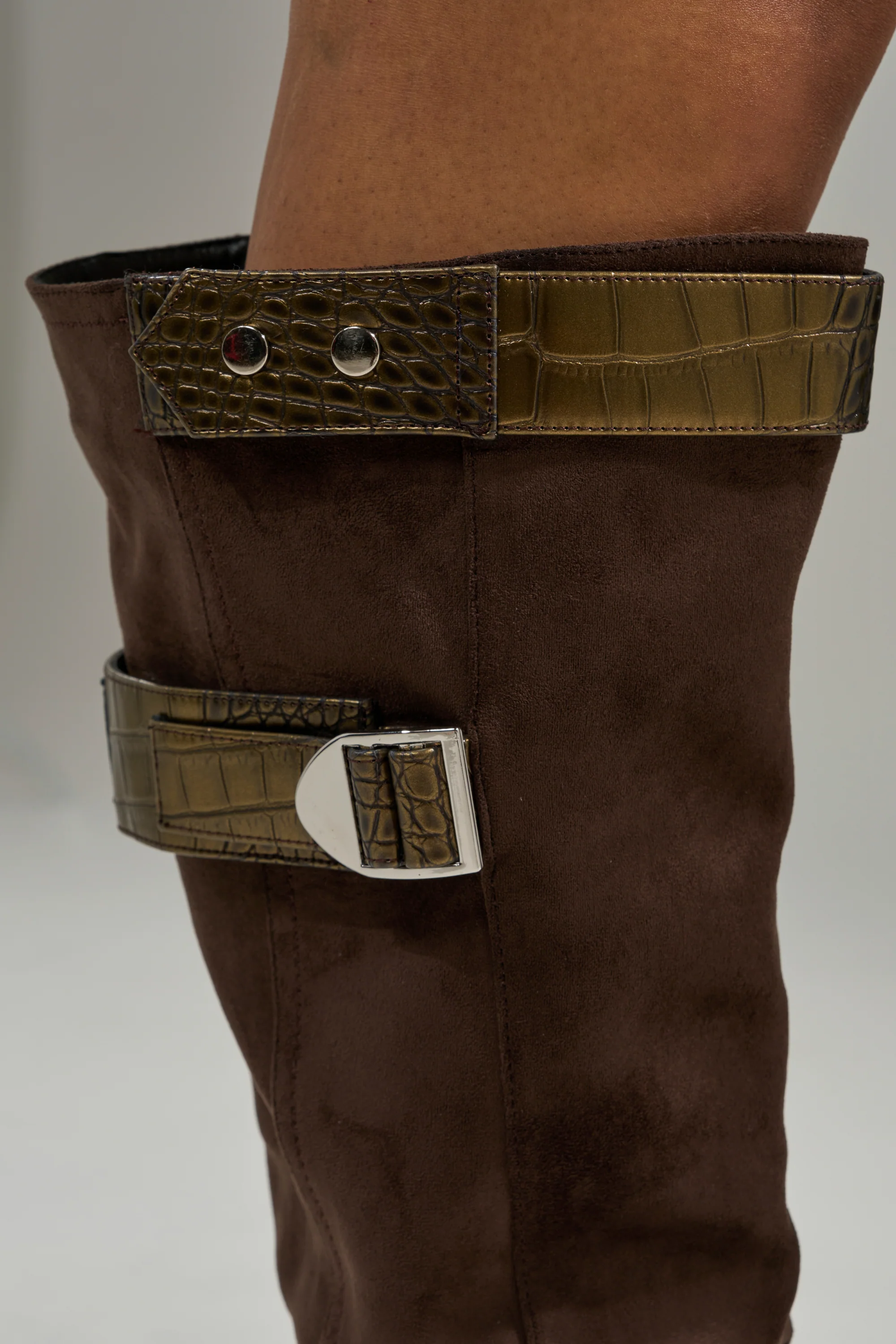 AZALEA WANG ALLONAS BROWN KNEE HIGH CHUNKY BOOT - Image 5