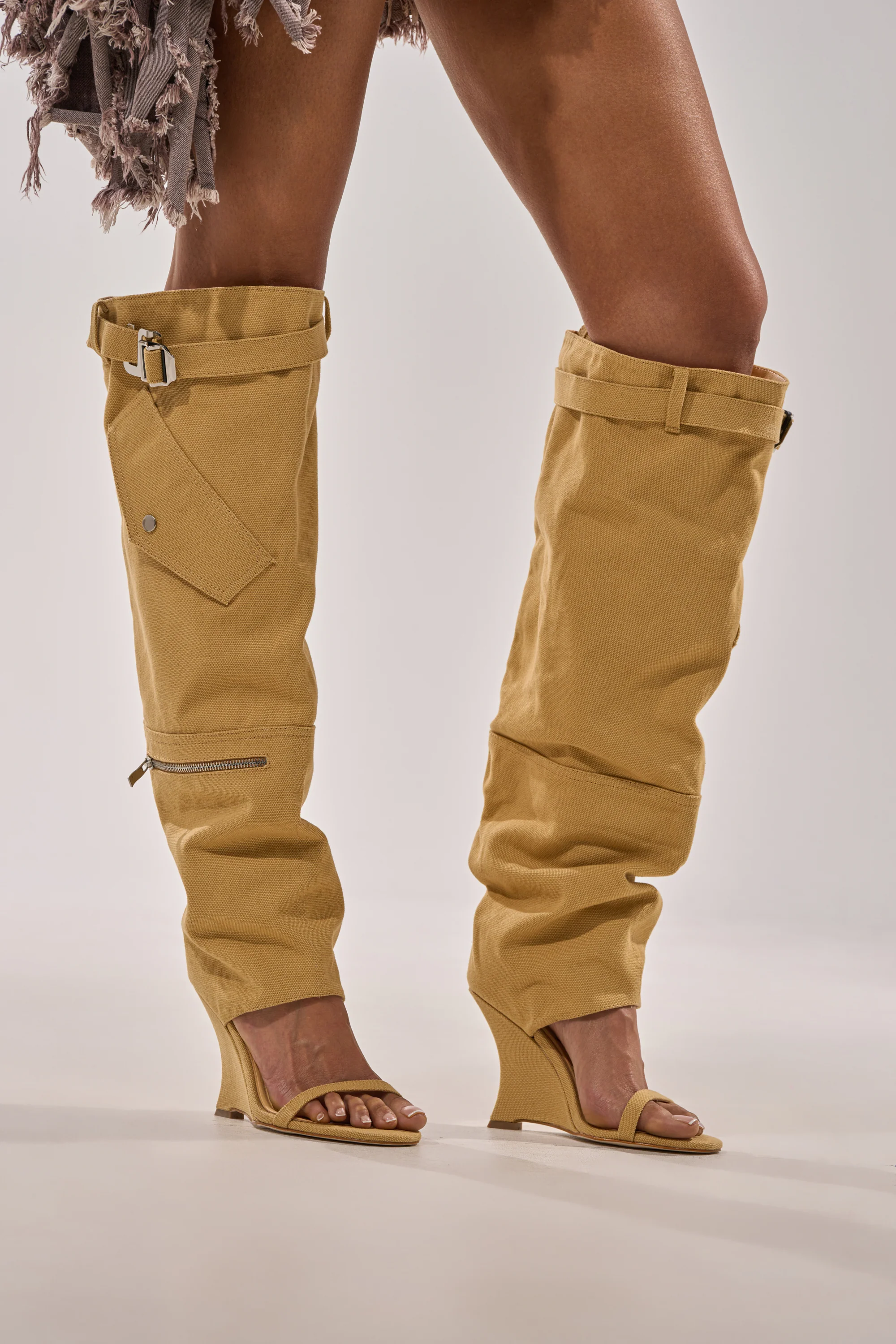 AZALEA WANG ANOUK KHAKI SPORT WEDGE BOOT - Image 3