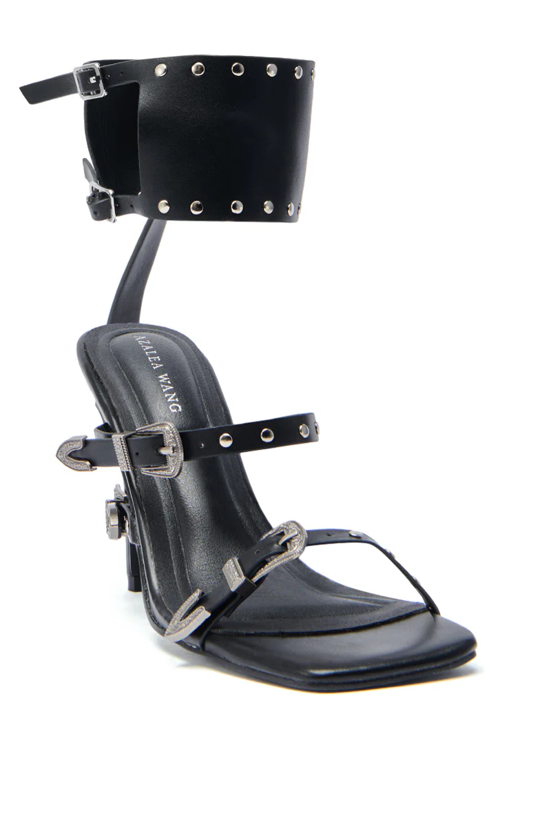 AZALEA WANG AYBARS BLACK CUFFED SANDAL WITH WESTERN HARDWARE SANDAL - Image 5