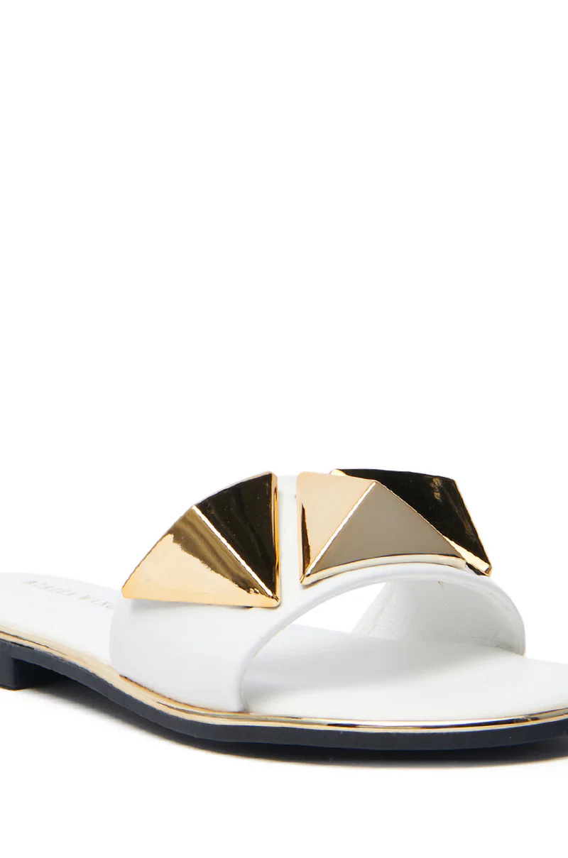 AKIRA BENNO WHITE SLIP ON SANDAL - Image 7