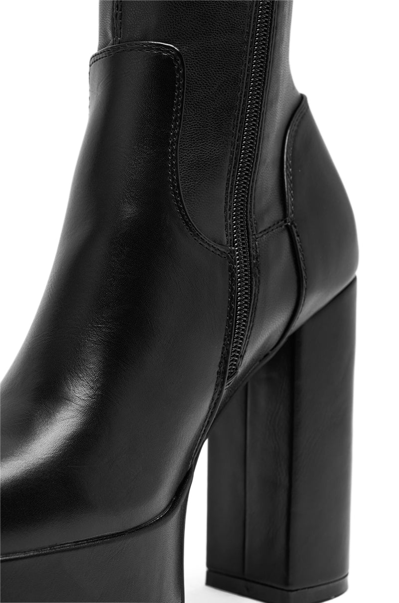 AZALEA WANG BOMBON BLACK STRETCH PU CHUNKY BOOT - Image 6
