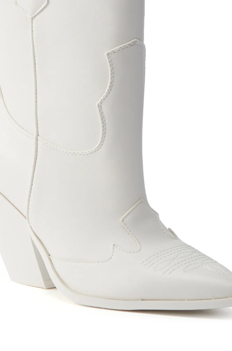 AZALEA WANG BRIGGITTA WHITE WESTERN COWBOY BOOTIE - Image 11