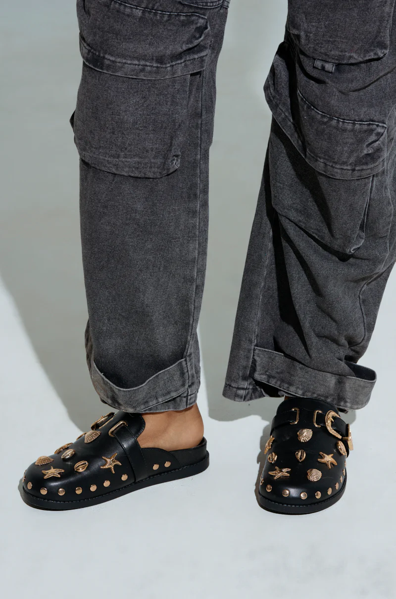 AZALEA WANG BRINY BLACK SEA SHELL EMBELLISHED CLOG - Image 2