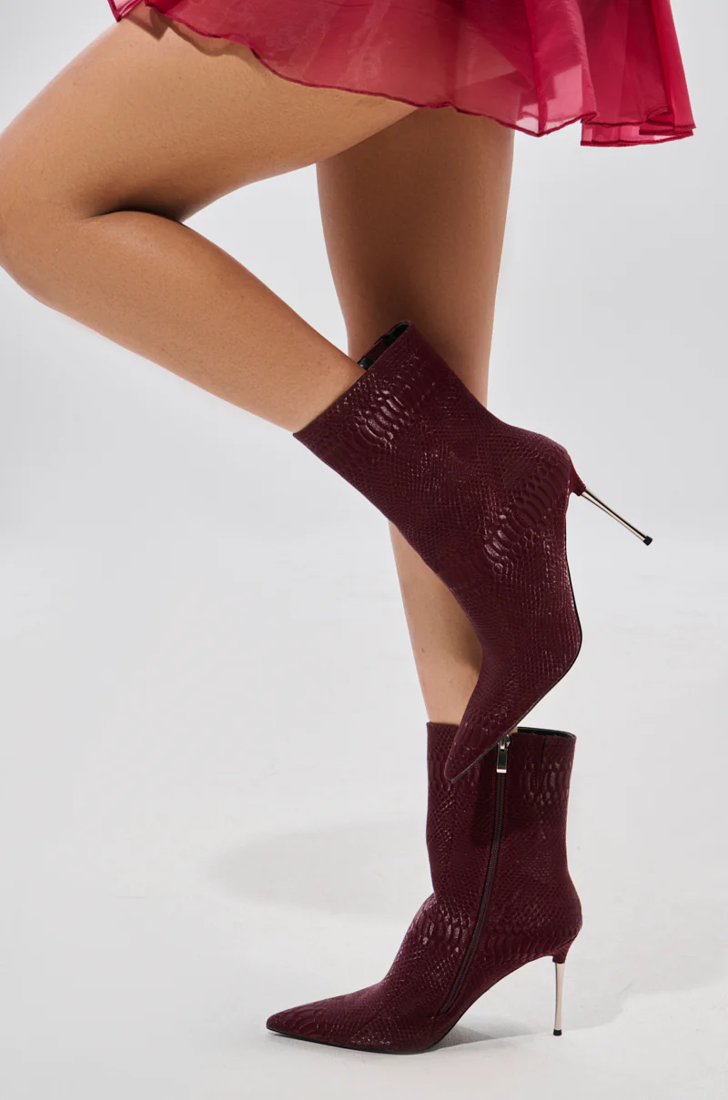 AZALEA WANG CALEAN BURGUNDY BOOTIE - Image 4