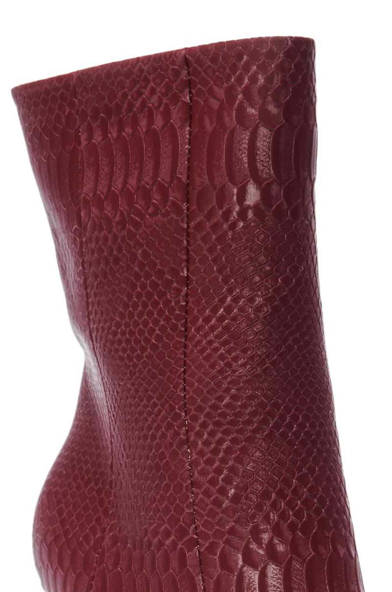 AZALEA WANG CALEAN BURGUNDY BOOTIE - Image 8