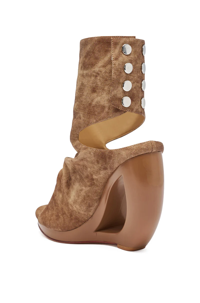 AZALEA WANG CIRCOS BROWN WEDGE BOOTIE - Image 6