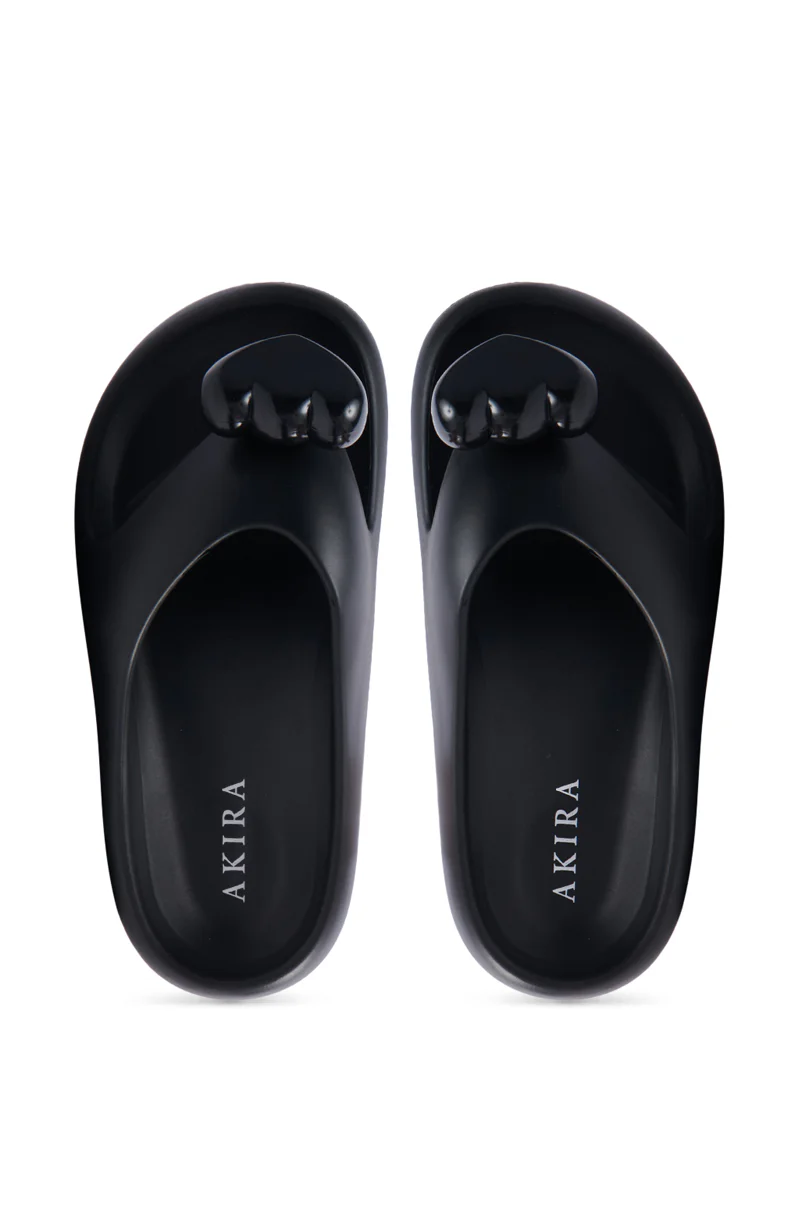 AKIRA COMPASSION BLACK SANDAL - Image 3