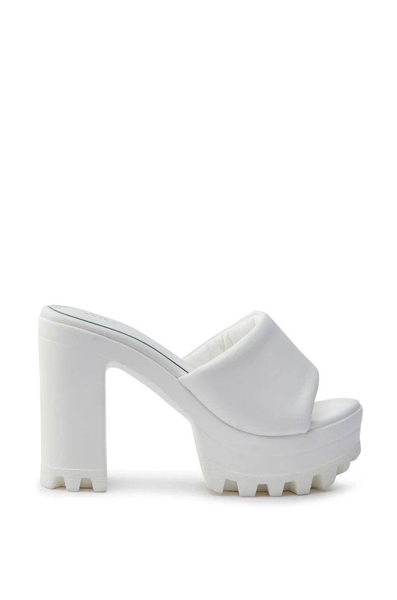 AKIRA COOL CAT WHITE PUFFY PLATFORM SANDAL - Image 3