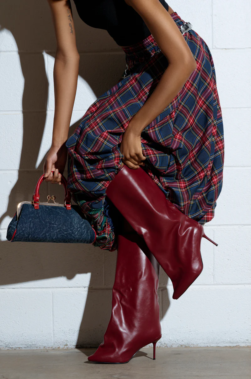 AZALEA WANG COUTURECRAZY BURGUNDY BOOT - Image 6