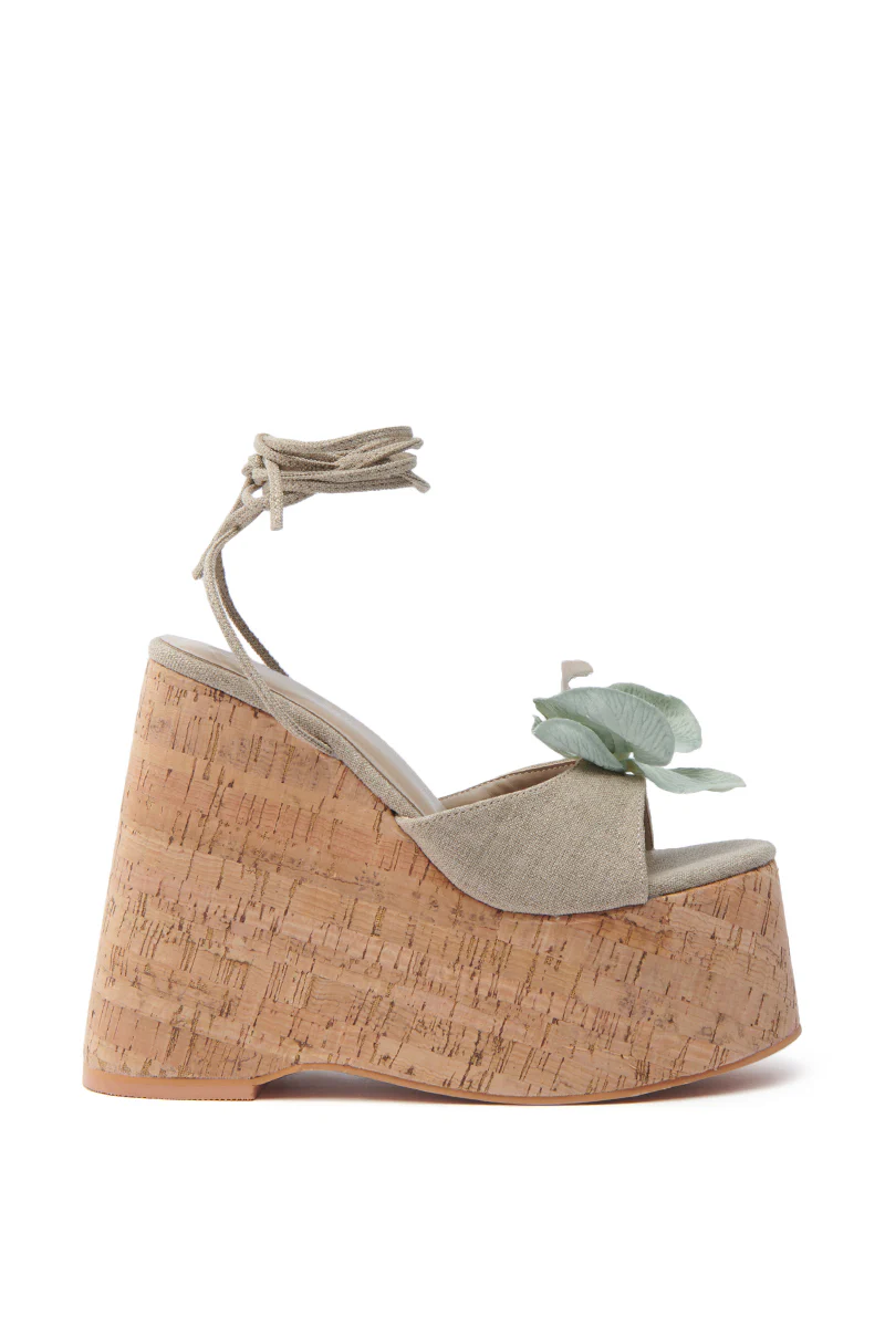 AZALEA WANG DALEYZA GREEN FLORAL WEDGE SANDAL - Image 4