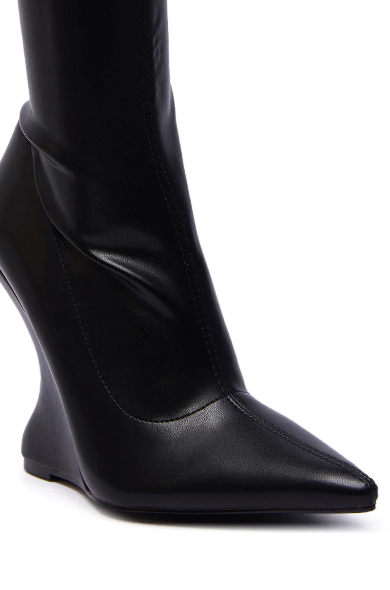 AZALEA WANG DAMAN BLACK PU WEDGE BOOTIE - Image 7