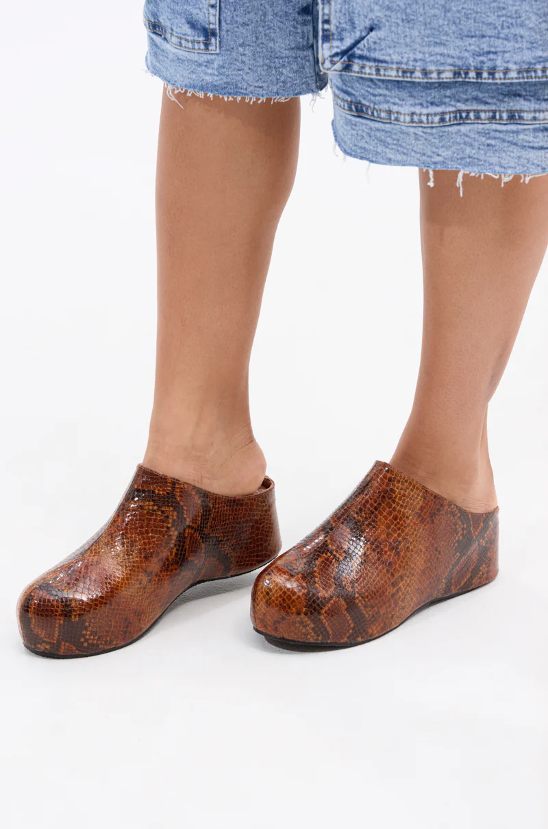 AZALEA WANG DARWIN CLOG IN BROWN SNAKE - Image 3
