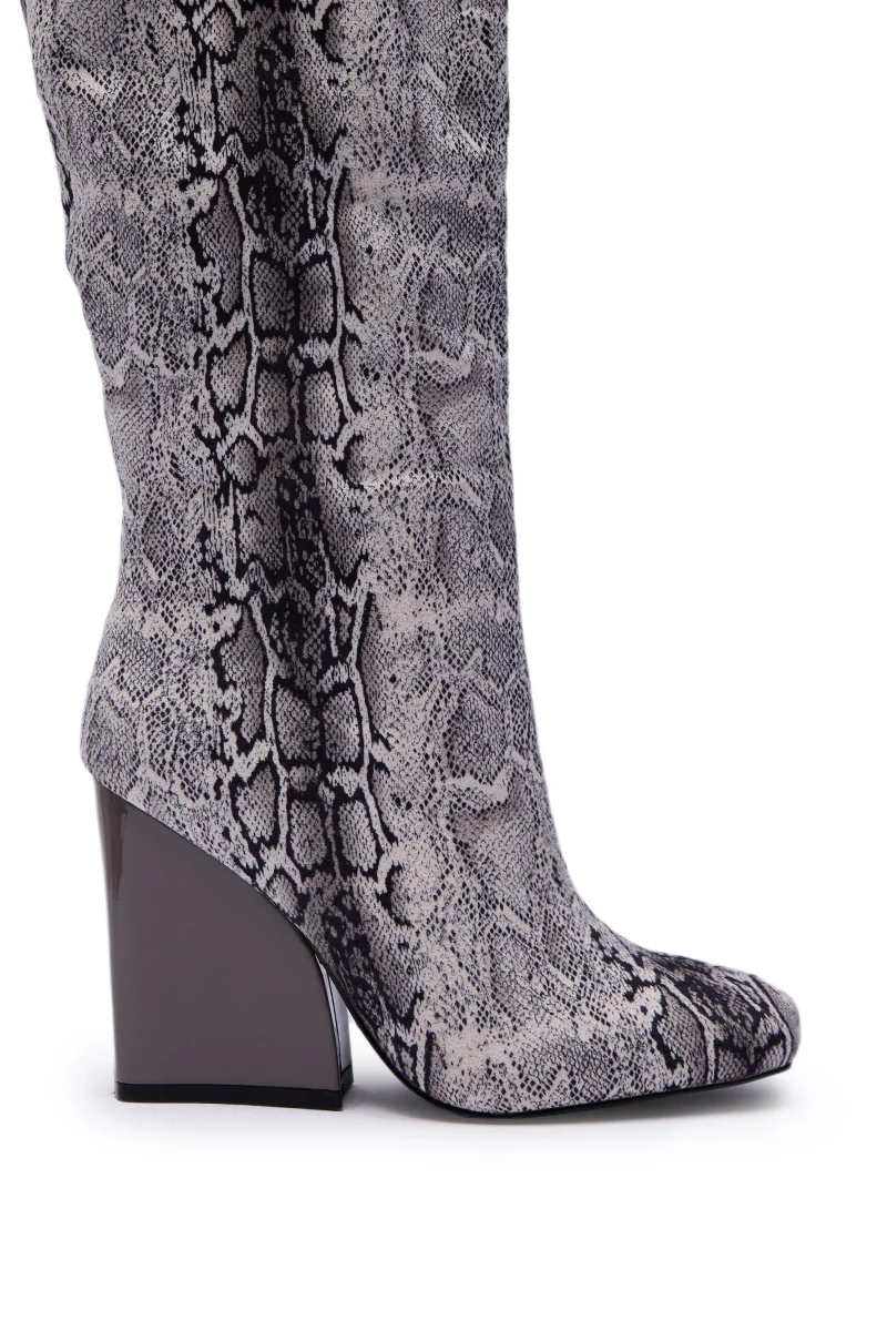 AZALEA WANG EVERGREEN GREY SNAKE PRINT CHUNKY HEEL BOOT - Image 6