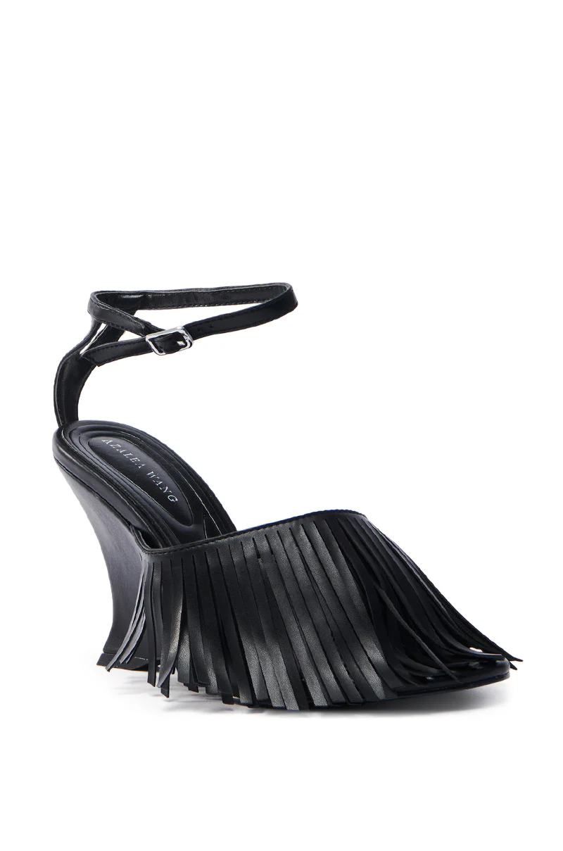 AZALEA WANG FASCIA BLACK FRINGE WEDGE SANDAL - Image 5