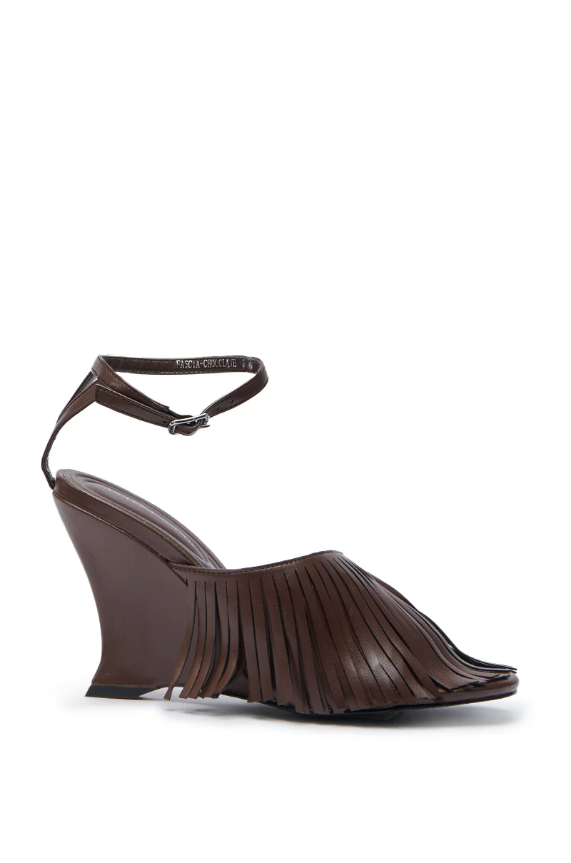 AZALEA WANG FASCIA CHOCOLATE WEDGE FRINGE SANDAL - Image 3