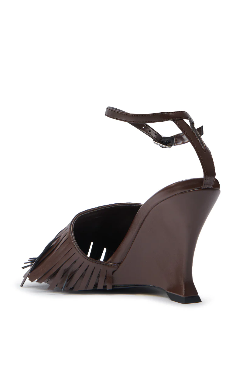 AZALEA WANG FASCIA CHOCOLATE WEDGE FRINGE SANDAL - Image 5