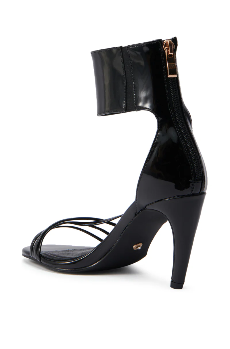AZALEA WANG FAWZI BLACK BANANA HEEL CUFFFED SANDAL - Image 5