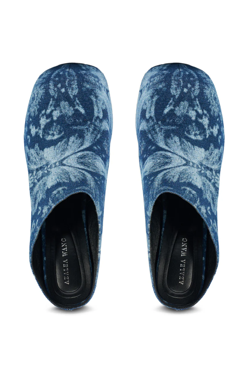 AZALEA WANG FLOREA DENIM PRINT MULE - Image 4