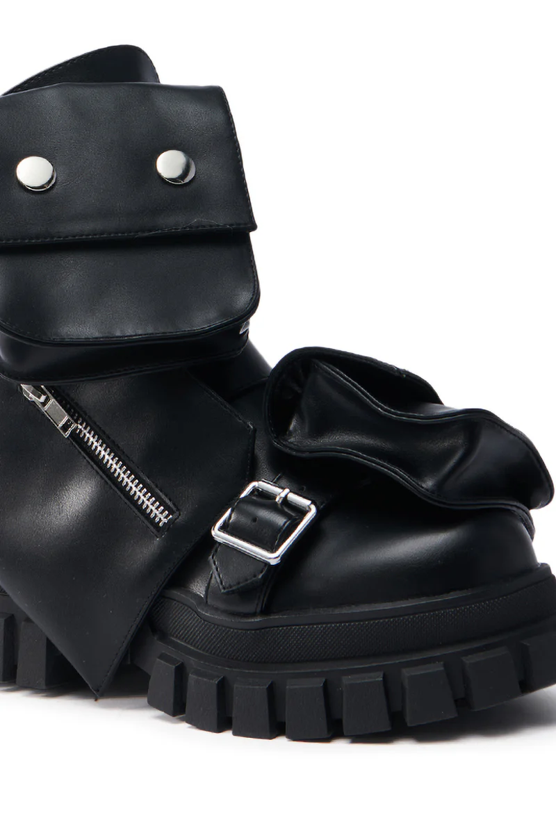 AZALEA WANG GILLET BLACK BOOTIE WITH POCKET DETAIL - Image 8