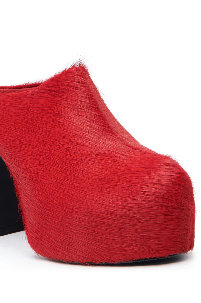 AZALEA WANG GOLDING RED PONY HAIR CLOG PUMP - Image 6