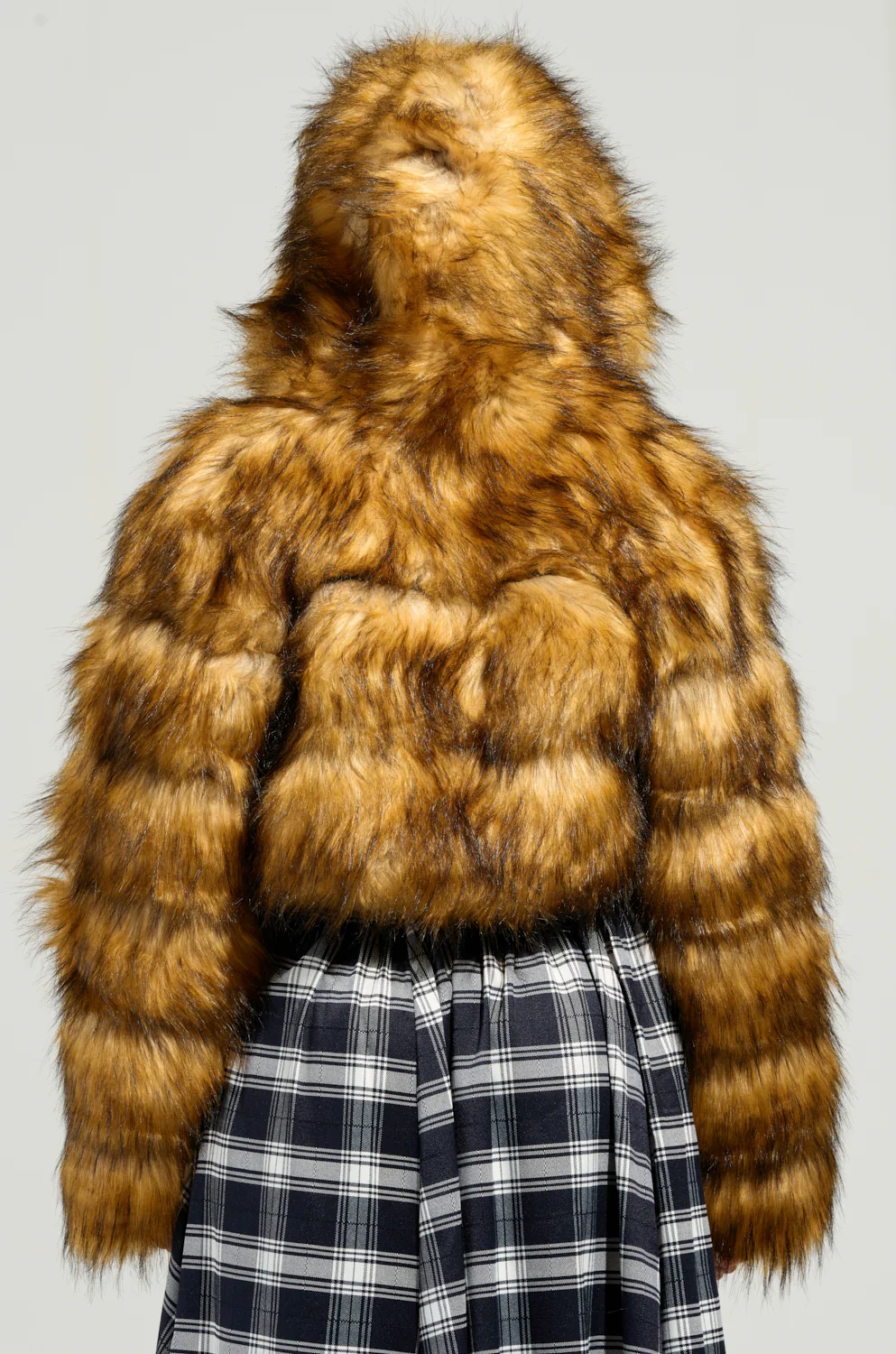 GRACELLE FAUX FUR CROPPED JACKET - Image 7