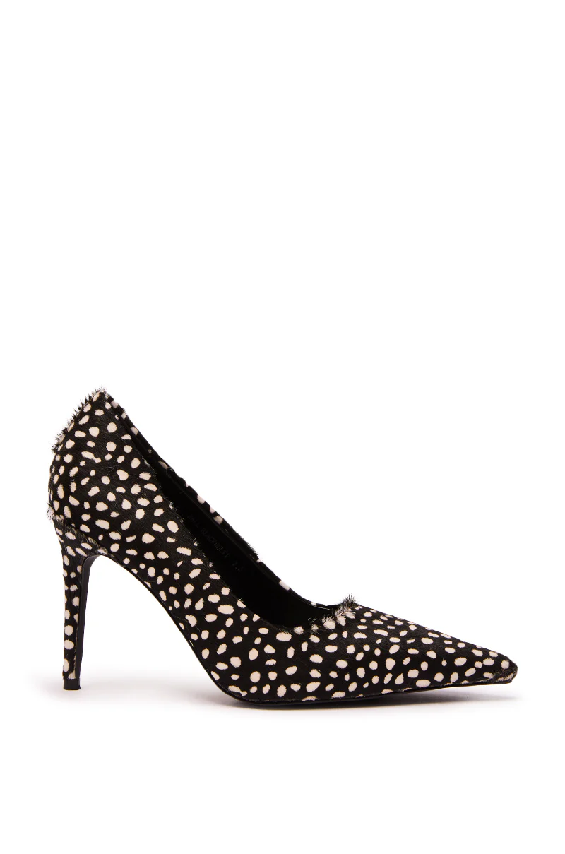 AZALEA WANG HALL BLACK MULTI SPOTTED PONY HAIR PUMP - Image 6