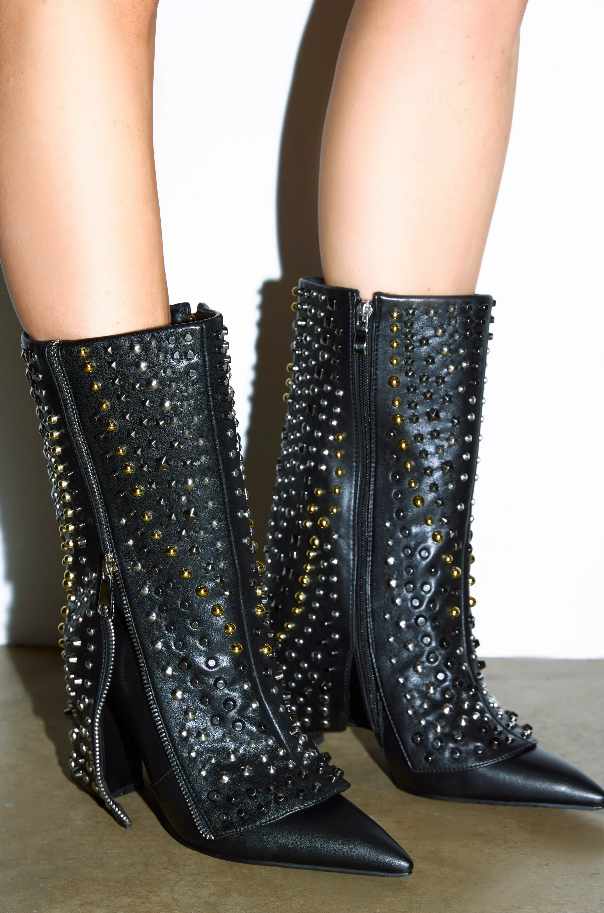 AZALEA WANG HENZI BLACK HARDWARE EMBELLISHED CHUNKY FOLD OVER BOOTIE - Image 3