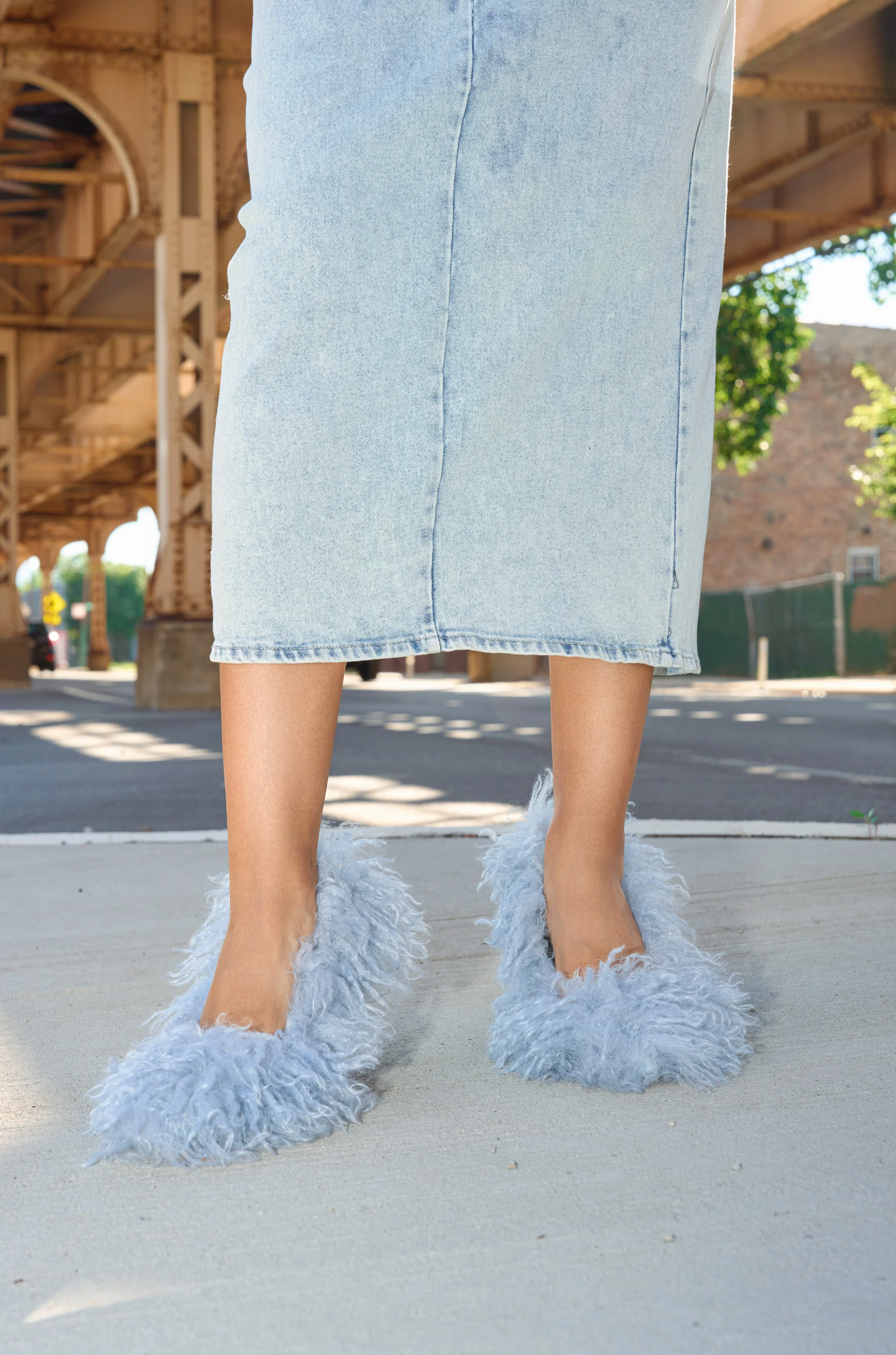 AZALEA WANG JAMEEKA BABY BLUE CURLY FUR PUMP STILETTO HEEL - Image 5