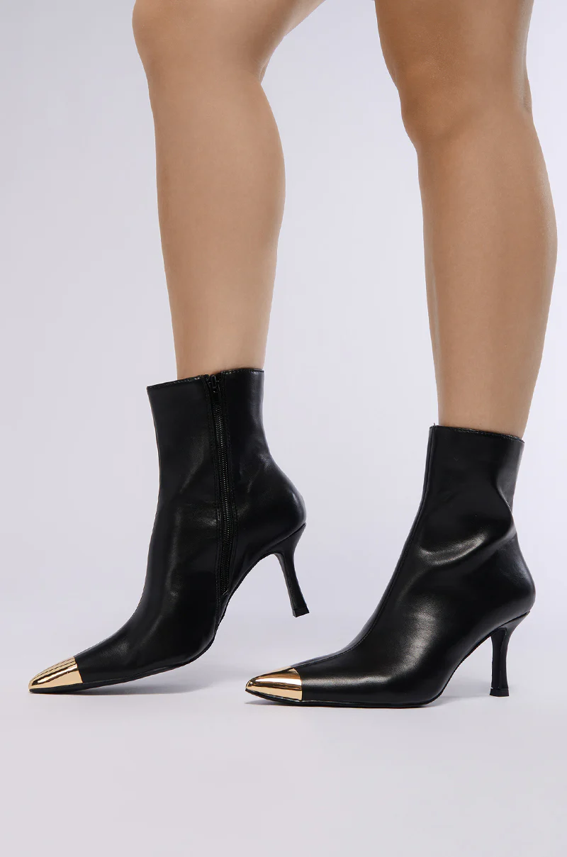 AZALEA WANG JAMESINA BLACK METAL TOE BOOTIE - Image 4