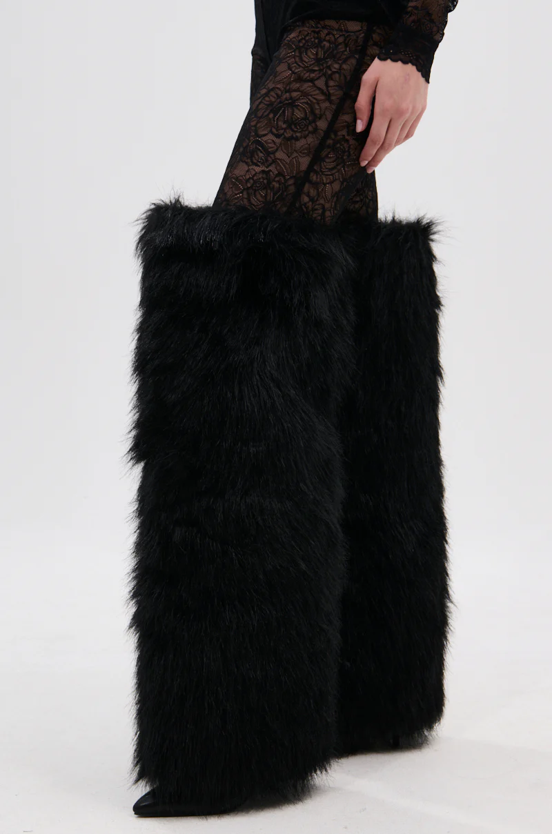 AZALEA WANG LANGLEYE BLACK THIGH HIGH FUR LUXE BOOT - Image 10