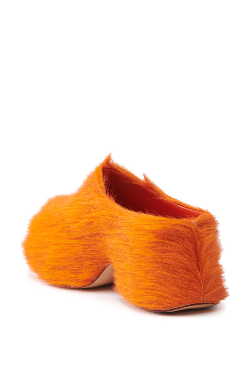 AZALEA WANG LEESHA ORANGE PONY HAIR CLOG - Image 5