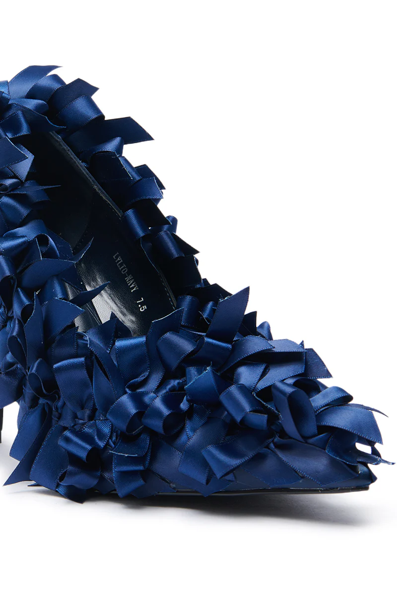 AZALEA WANG LYLIO NAVY BOW EMBELLISHED PUMP - Image 5