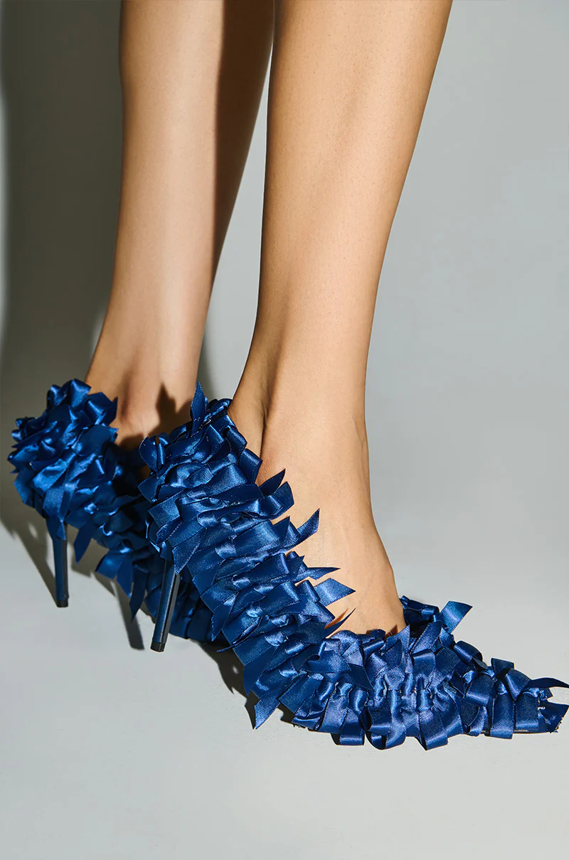 AZALEA WANG LYLIO NAVY BOW EMBELLISHED PUMP - Image 6