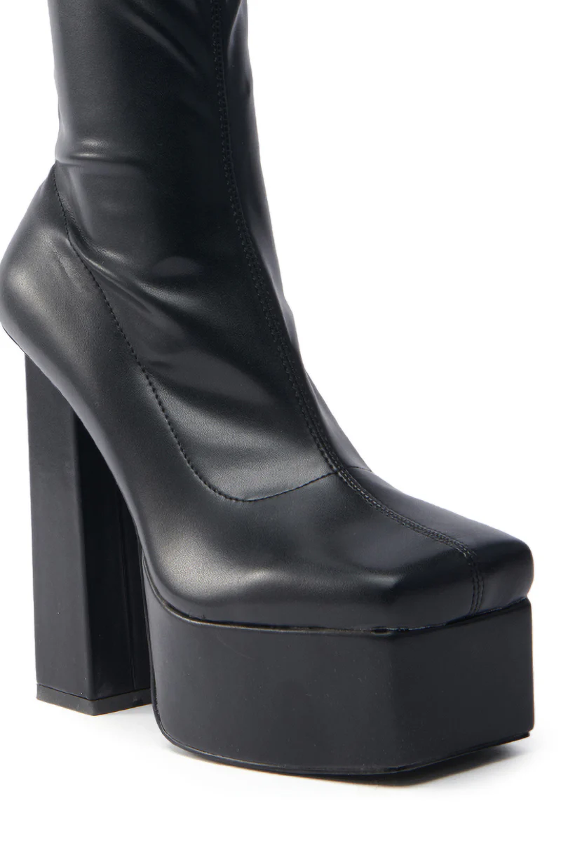 AZALEA WANG MADDER BLACK PLATFORM BOOTIE - Image 5