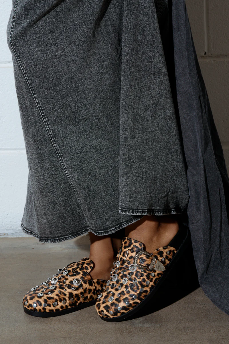 AZALEA WANG MAUDLIN LEOPARD CLOG - Image 2