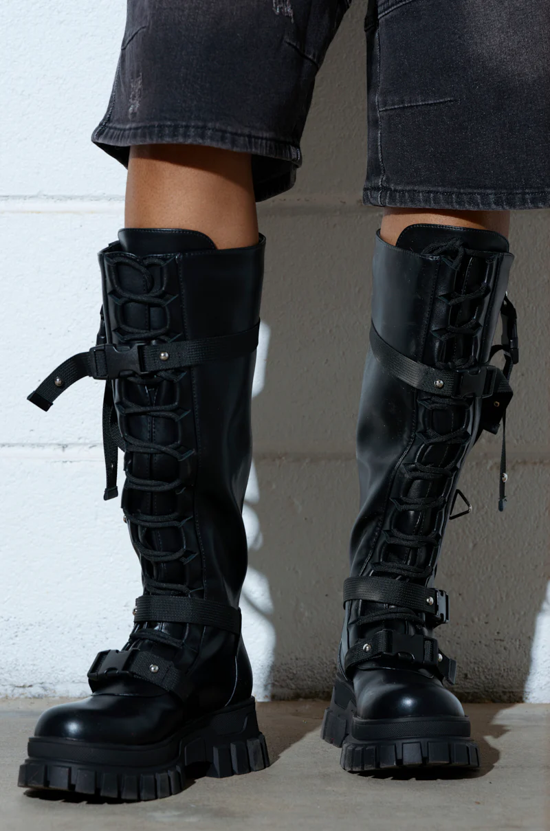 AZALEA WANG MYRON BLACK BOOT - Image 7