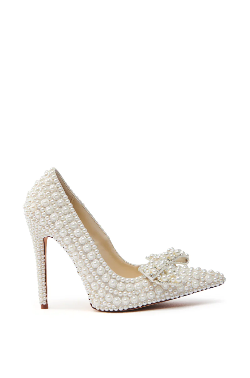 AZALEA WANG NAAMAH WHITE PEARL EMBELLISHED PUMP - Image 6