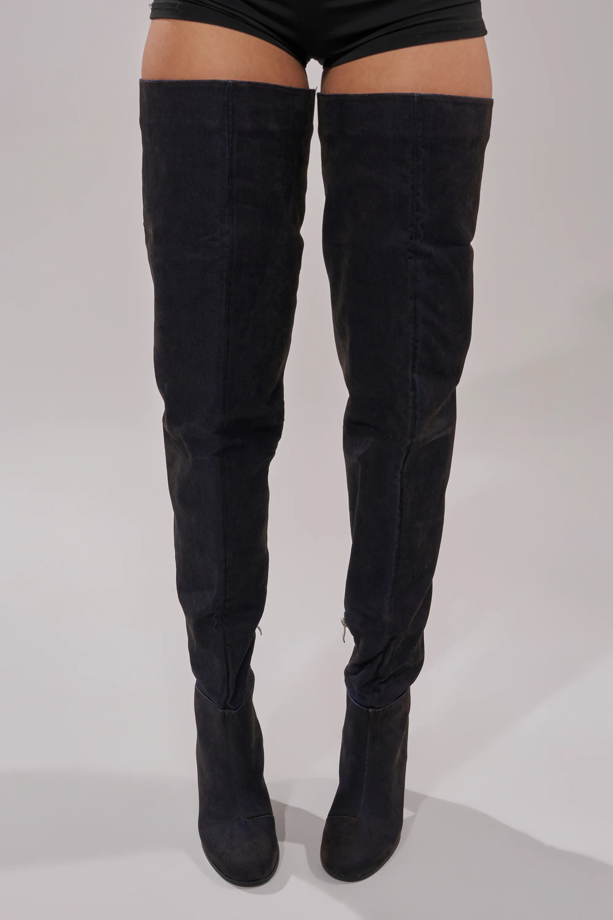 AZALEA WANG NANETTE BLACK DENIM SLOUCHY BLACK ROUND TOE CHUNKY BOOT - Image 3