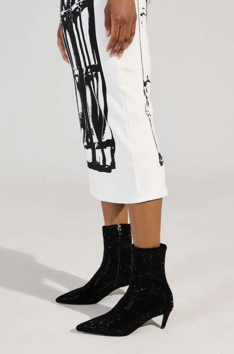 AZALEA WANG NEROLA BLACK RHINESTONE BOOTIE - Image 2