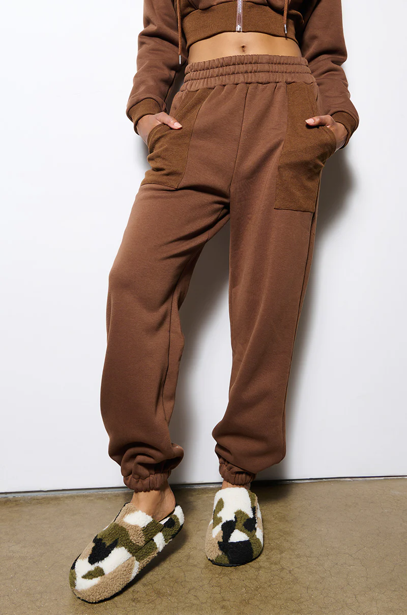 AZALEA WANG NEVE CAMO FLAT - Image 2