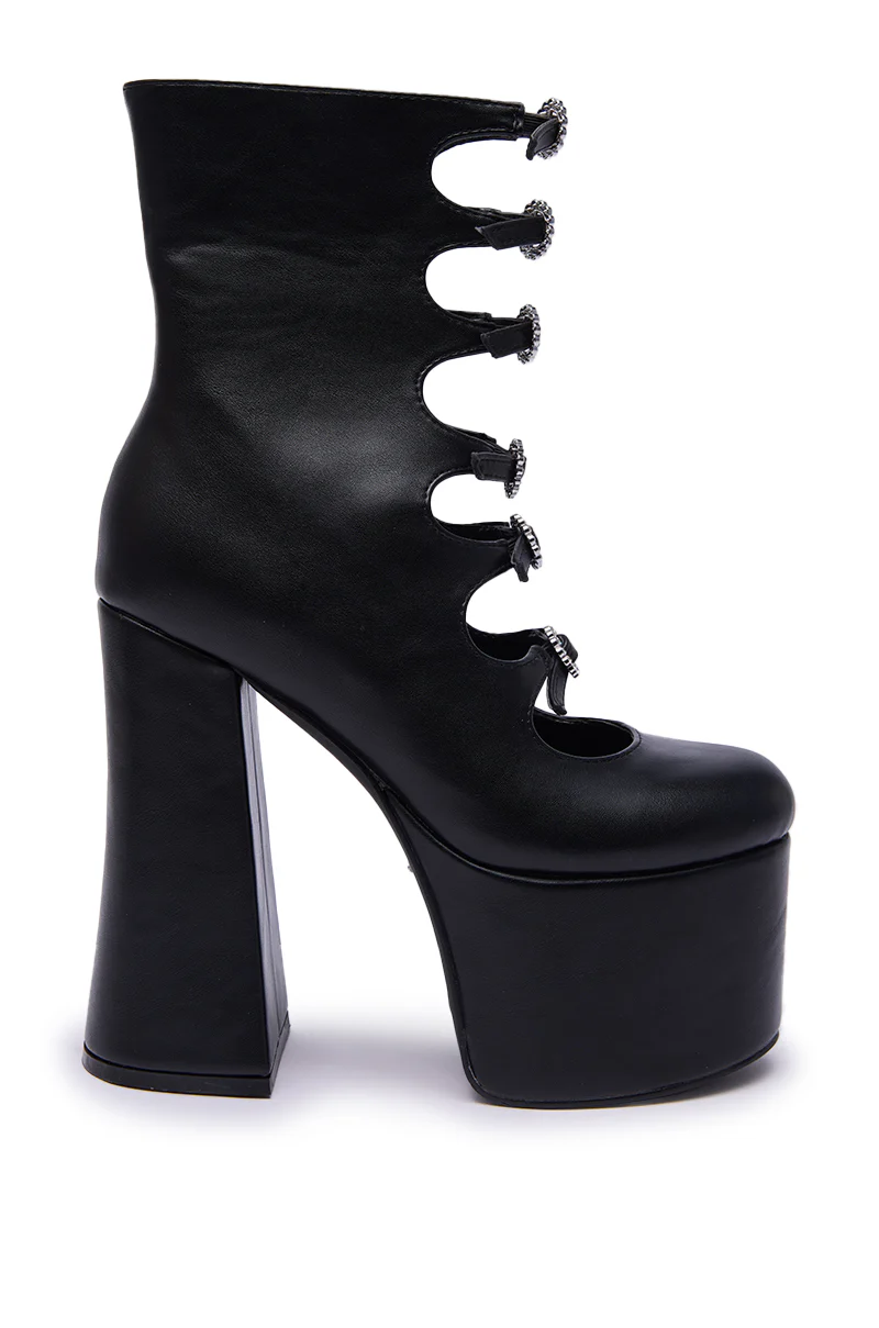AZALEA WANG OMLEE BLACK ULTRA HIGH PLATFORM BOOTIE - Image 5