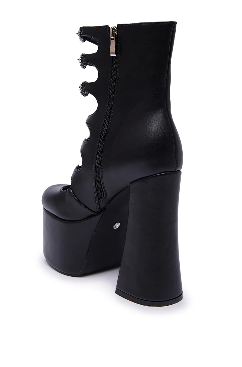 AZALEA WANG OMLEE BLACK ULTRA HIGH PLATFORM BOOTIE - Image 7