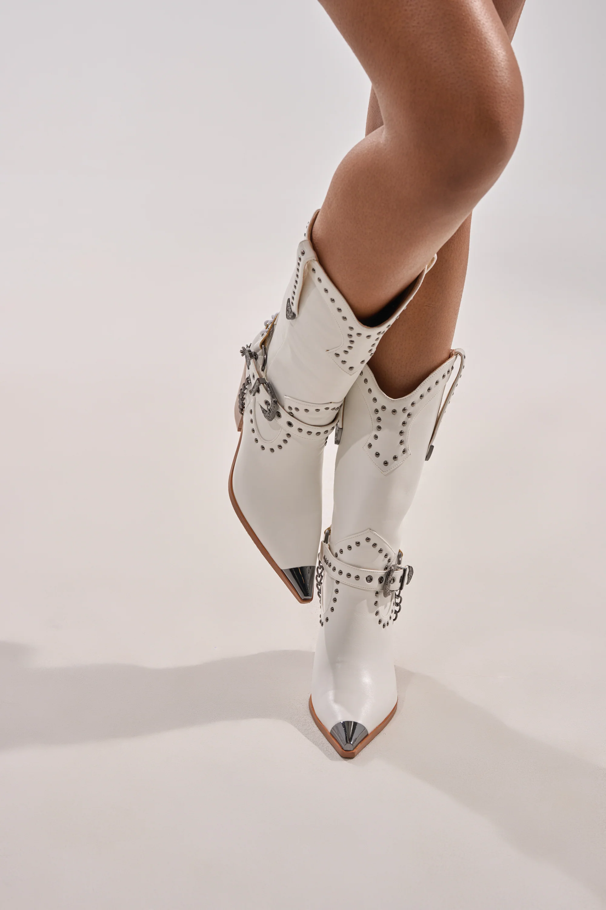 AZALEA WANG OSBORN WHITE WESTERN BOOTIE - Image 3